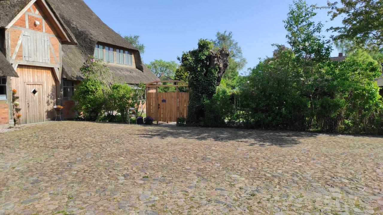 Fewo Strohbrueck Quarnbek Exterior photo